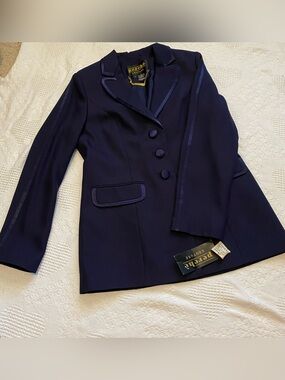 Perché Couture Navy Satin-Trim Blazer